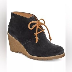 Sperry Stella Prow Suede Booties Size 8.5M